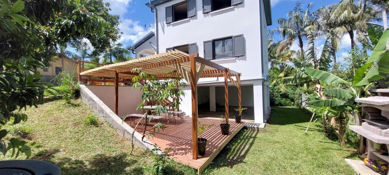 La Villa Tortue, Meuble De Tourisme 4 Etoiles Le Tampon Luaran gambar